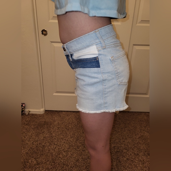 Abercrombie and Fitch Girls Jean shorts - Picture 5 of 6